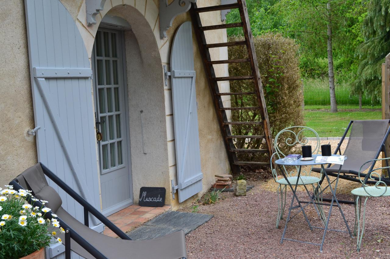 مبيت وإفطار Les Bois-d'Anjou Maison D'Hotes La Chouanniere المظهر الخارجي الصورة