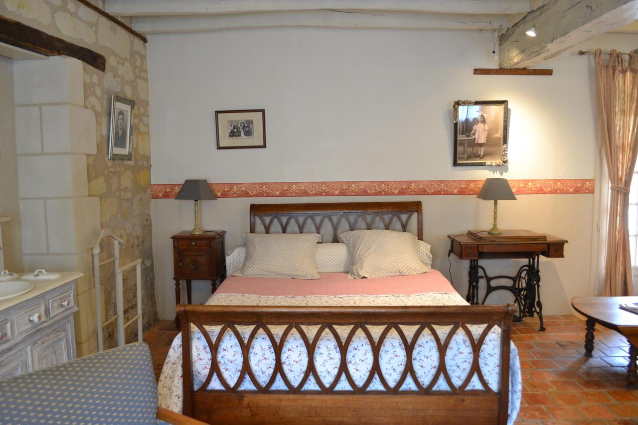 مبيت وإفطار Les Bois-d'Anjou Maison D'Hotes La Chouanniere المظهر الخارجي الصورة